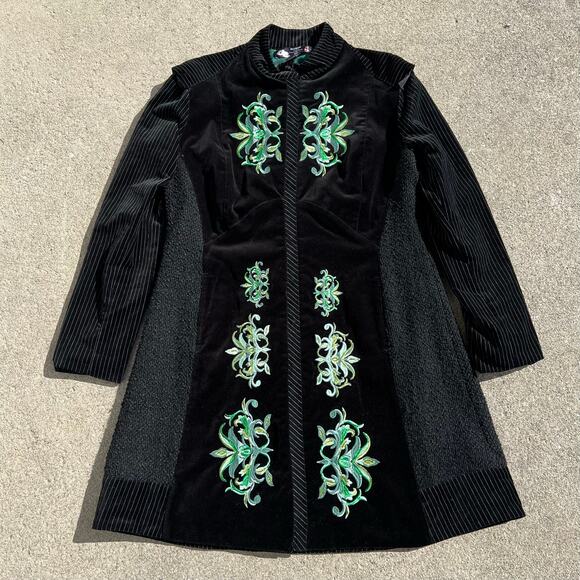 Desigual Cirque Du Soleil Inspired Women's Black Velvet Snap Up Coat 44 14 - Picture 1 of 11